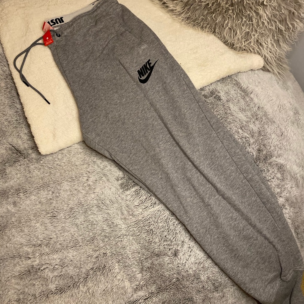 Nike joggers
